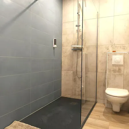 Independante - Le Romarin Apartment *